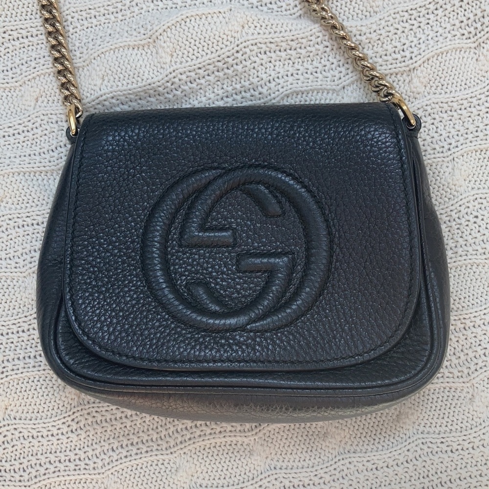 Gucci soho mini flap bag